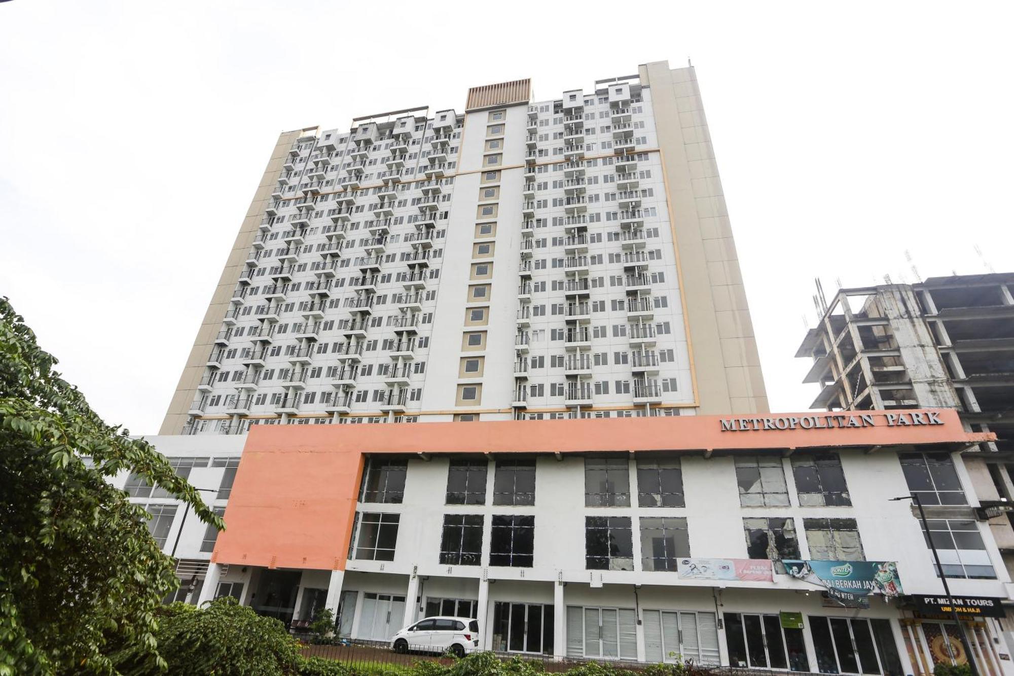 Collection O Bekasi Near Golden City Bekasi Formerly Metropolitan Park Екстериор снимка